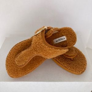 Coach Hollie Shearling Flip Flop Women’s Size 7B US/37.5B EUR Butterscotch New